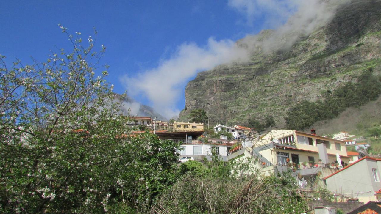 Valley Of Nuns Holiday Apartments Curral Das Freiras Exterior foto